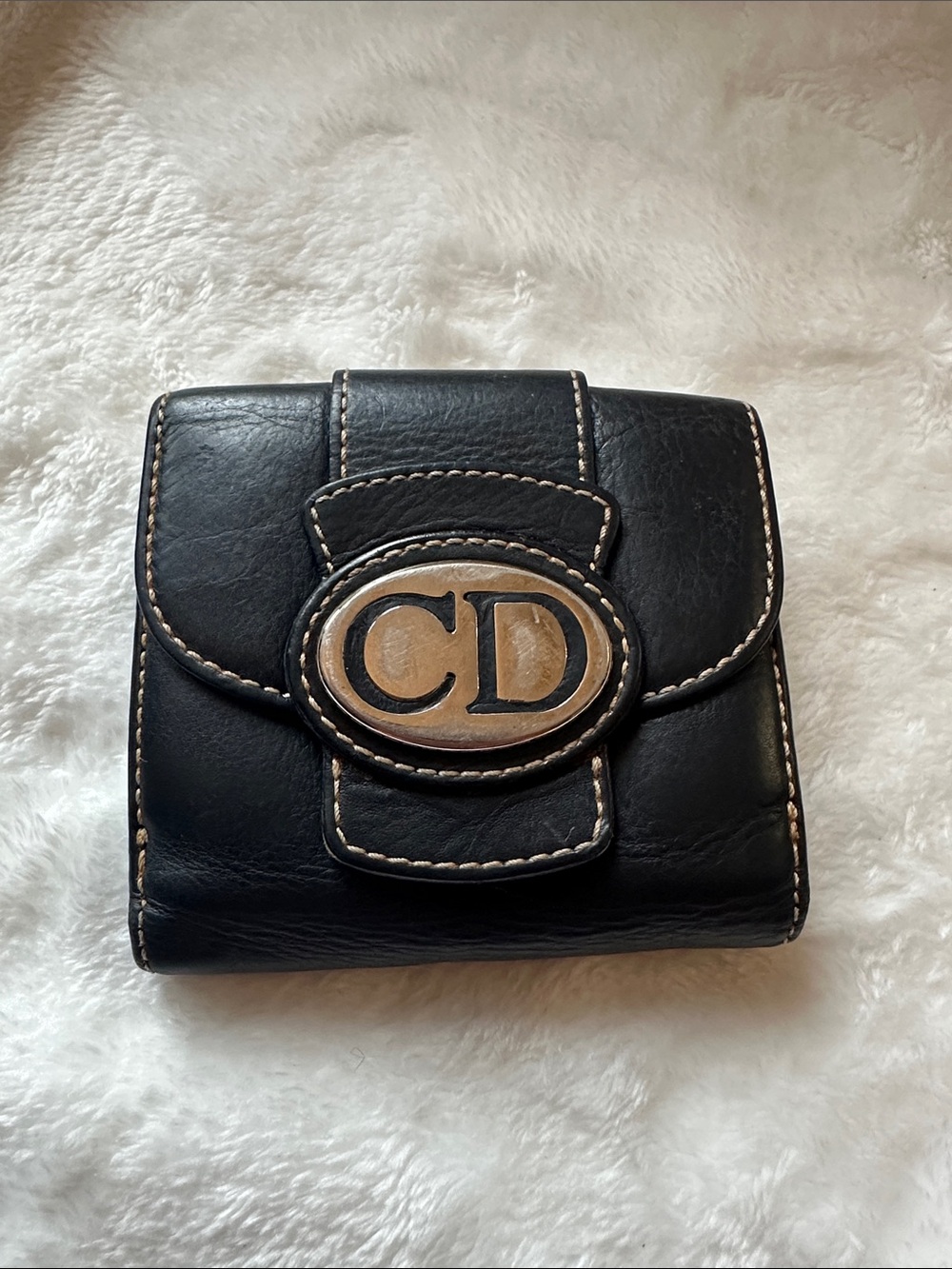 CHRISTIAN DIOR Rare Vintage Black
Leather CD Logo Bifold Wallet Authentic Luxury